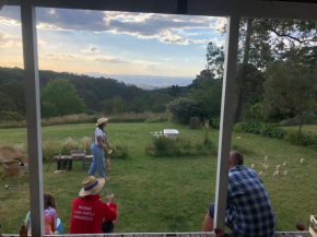 Original 1895 cottage with magnificent uninterrupted views of valley